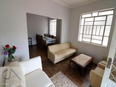 Casa para Venda, em Goiânia, bairro Setor Sul, 3 dormitórios, 1 banheiro, 2 vagas